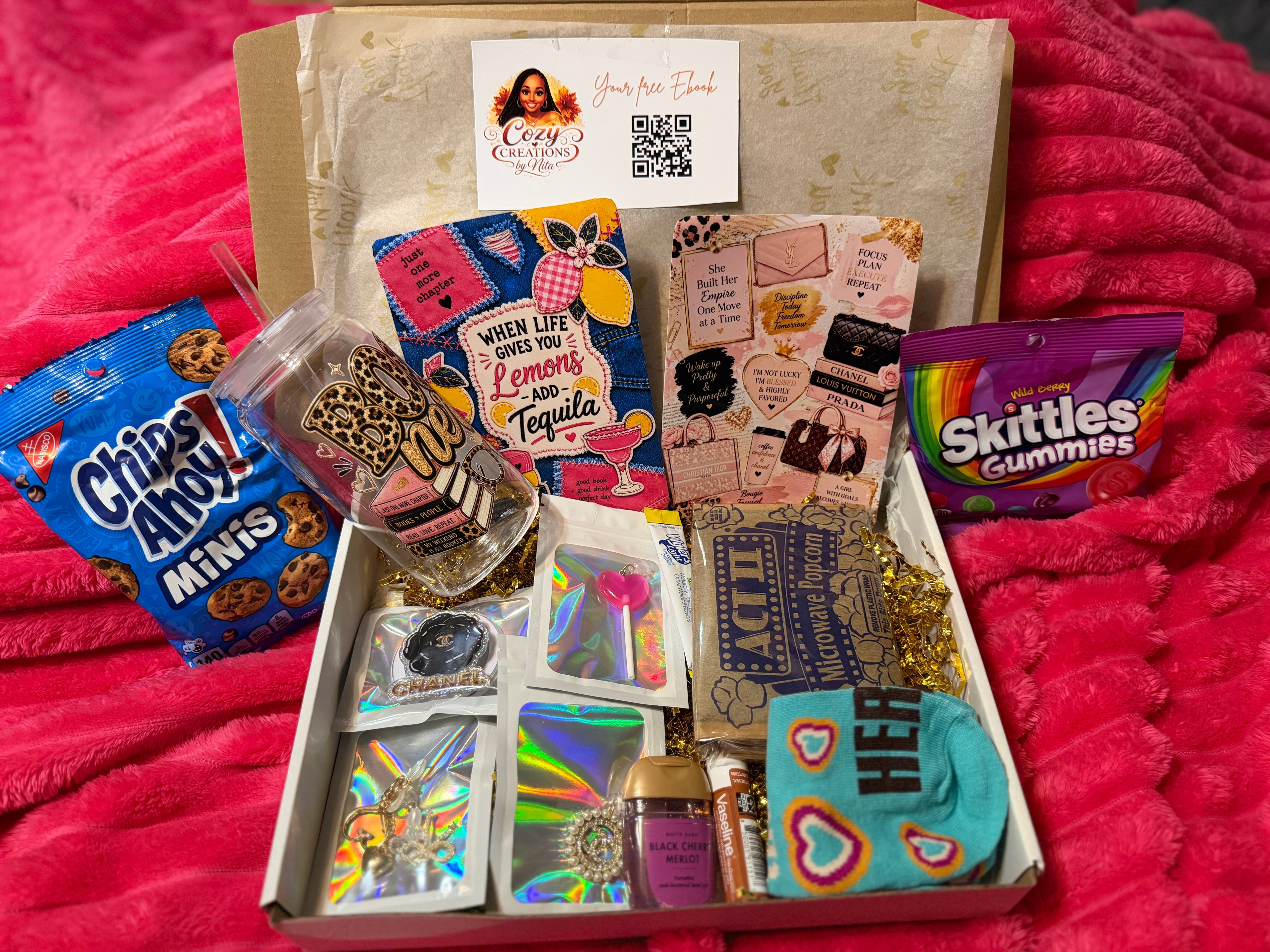 Blind date with a kindle/ipad (2 inserts+matching accessories with lots of goodies)