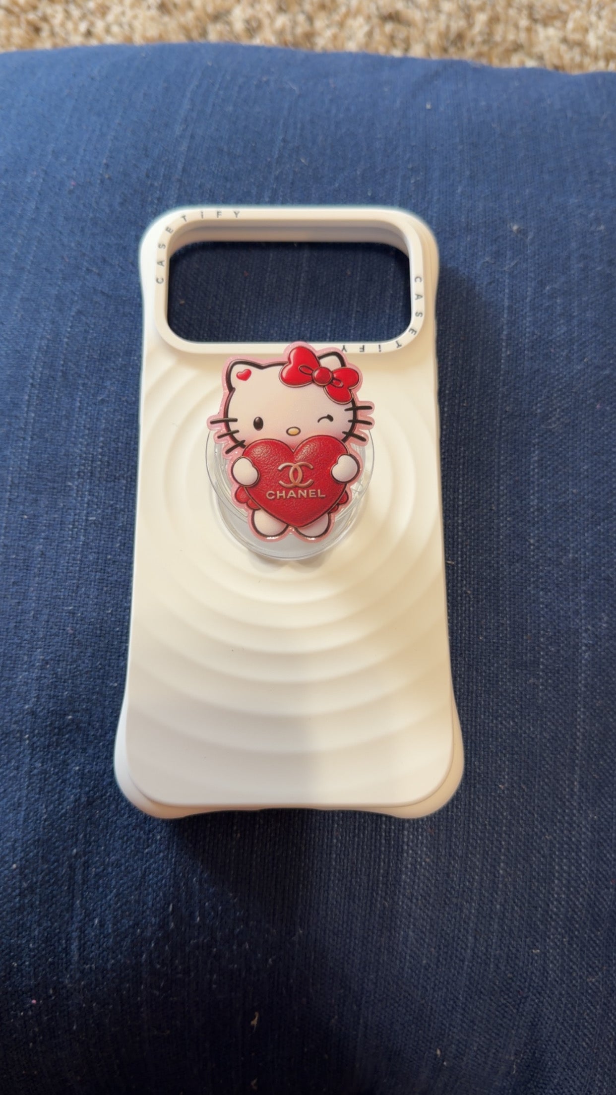 Lover girl phone grip