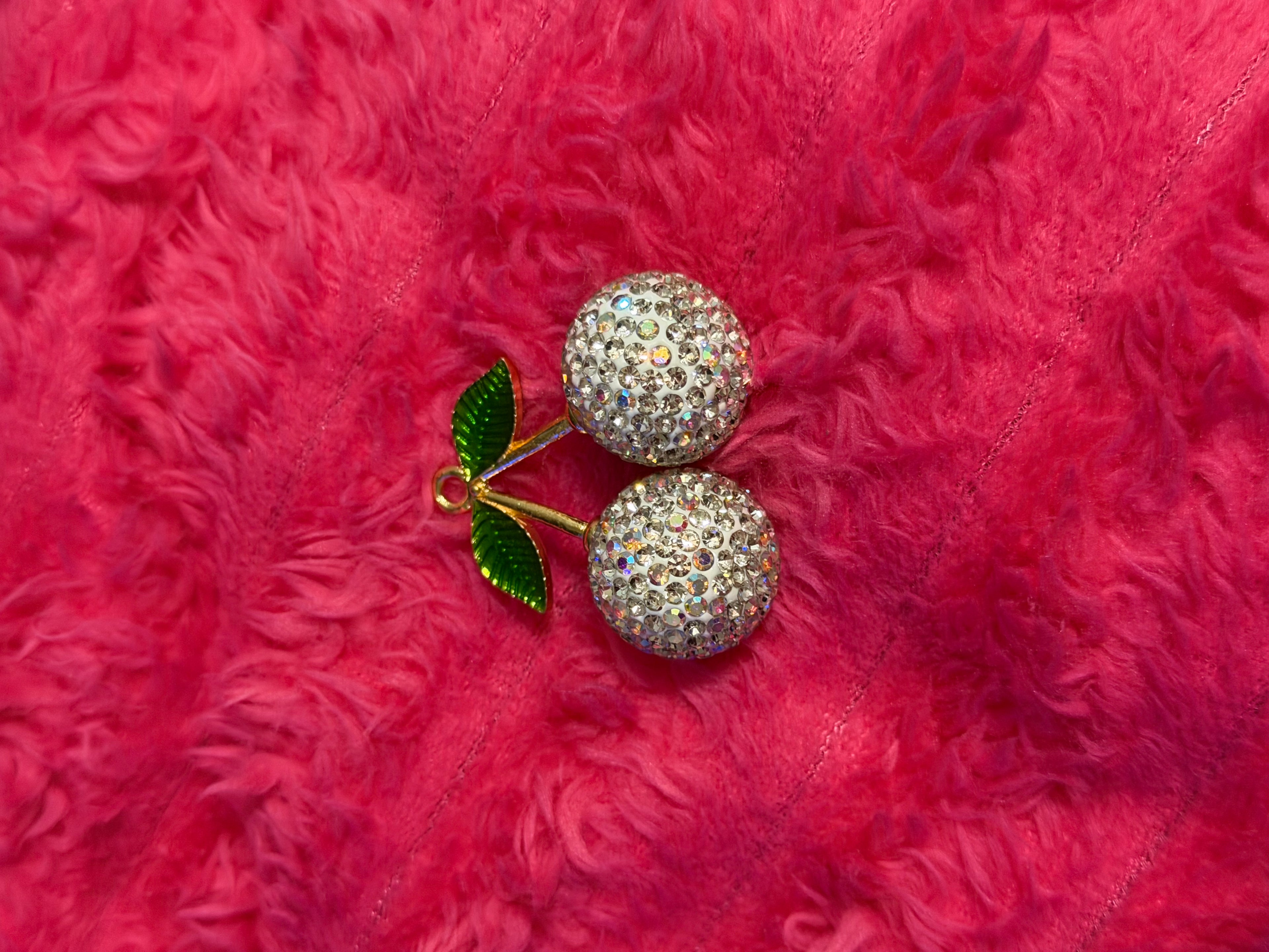 cherries dust plugs