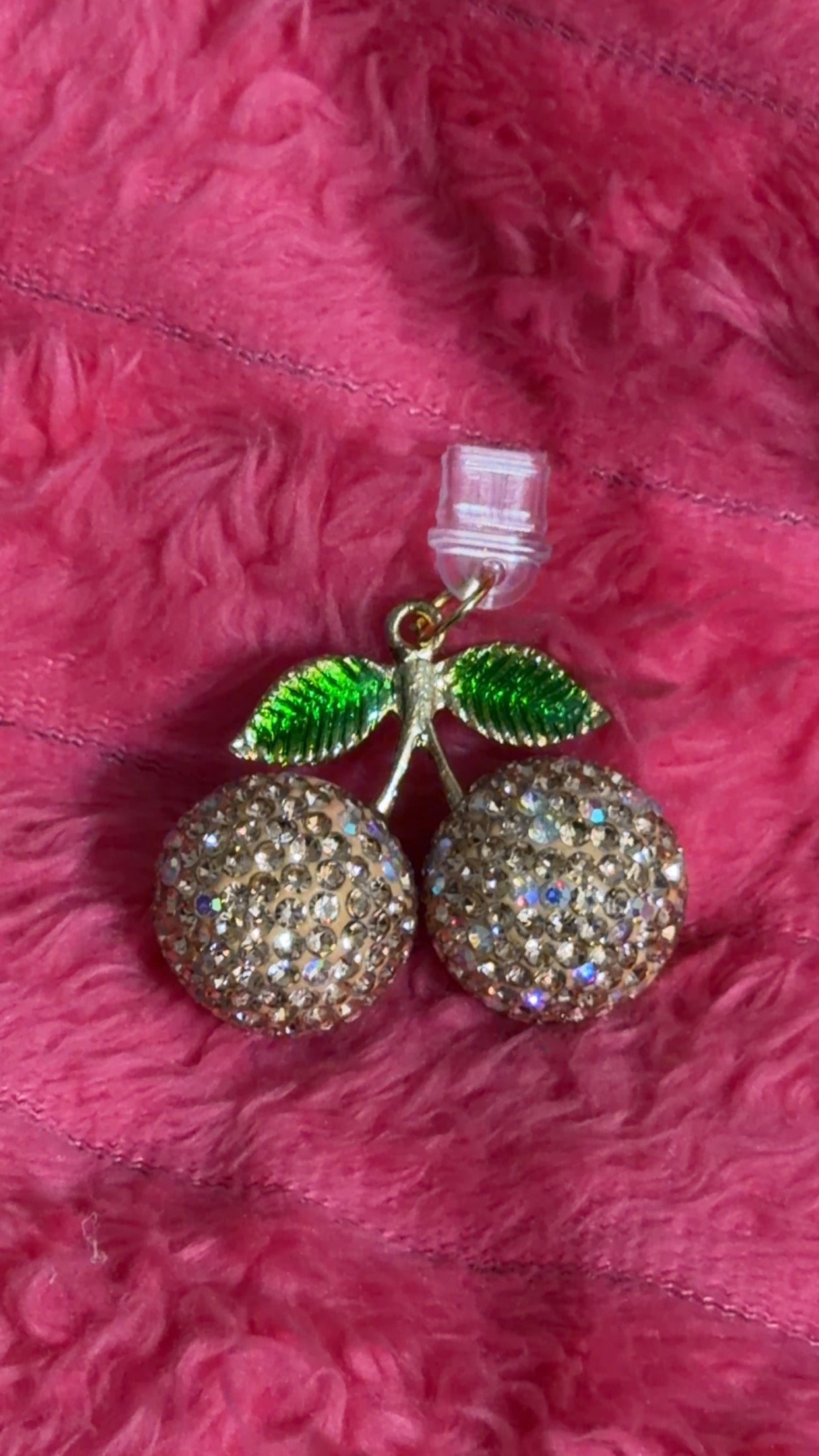 cherries dust plugs