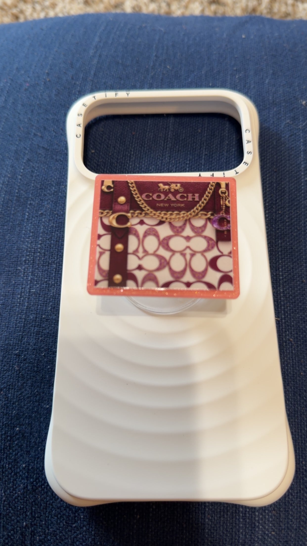 Auntie phone grip